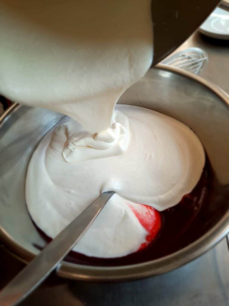 fold the whipped cream into the mixture