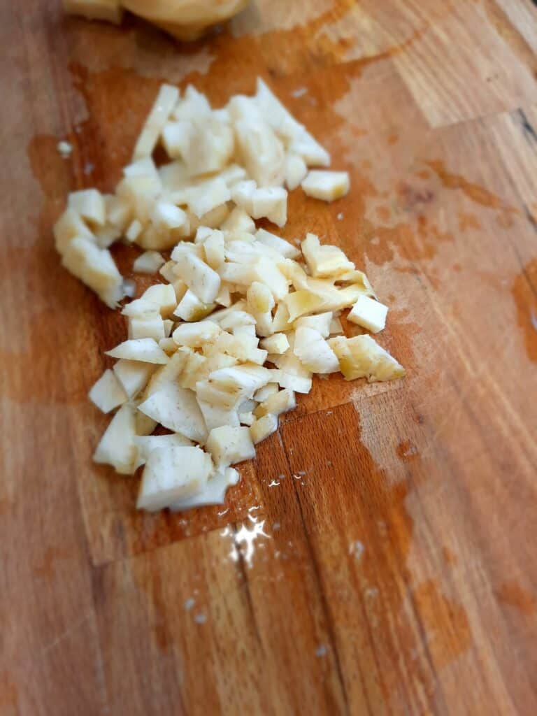 cut artichoke hearts into small pcs
